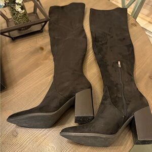 Nine West Barret Over the Knee boots - Size 10 in Black